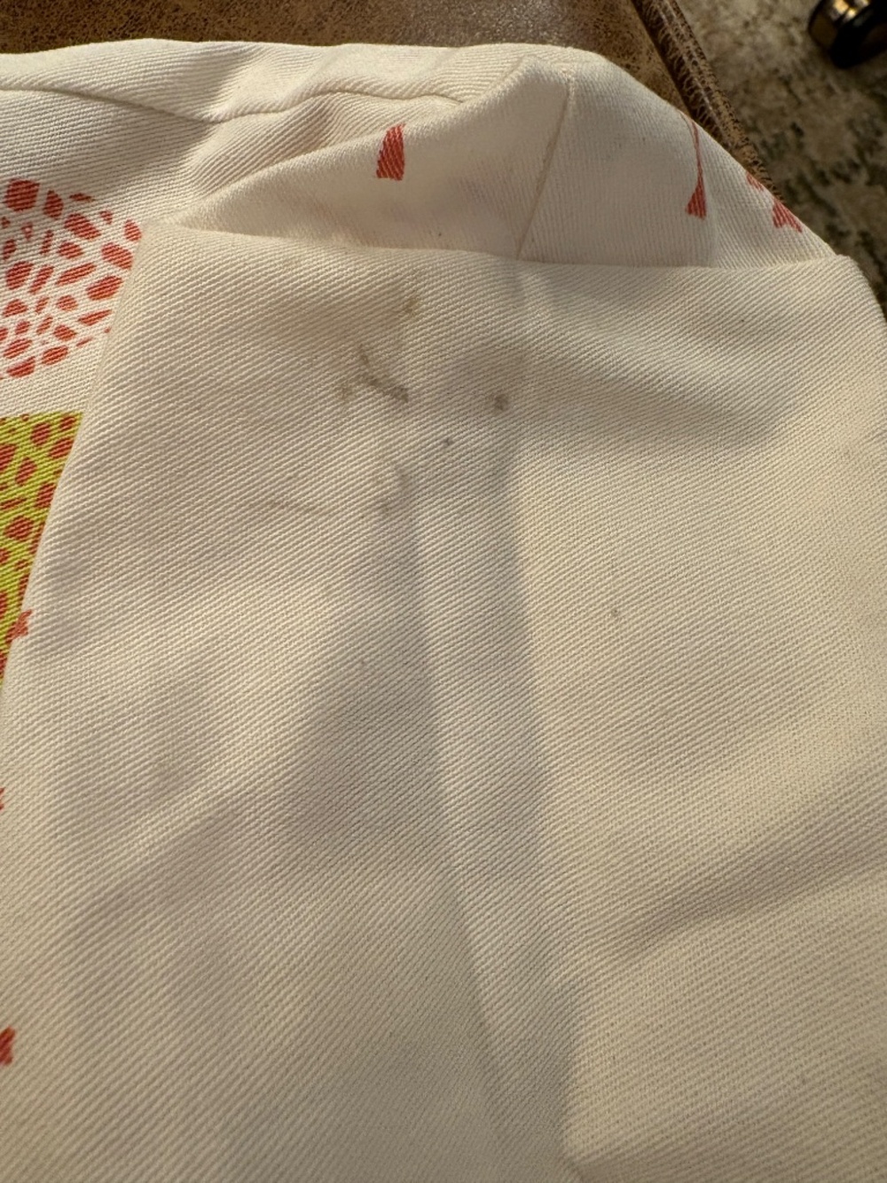 2 Cloth Totes Color Giraffe Design - Picture 6 of 6